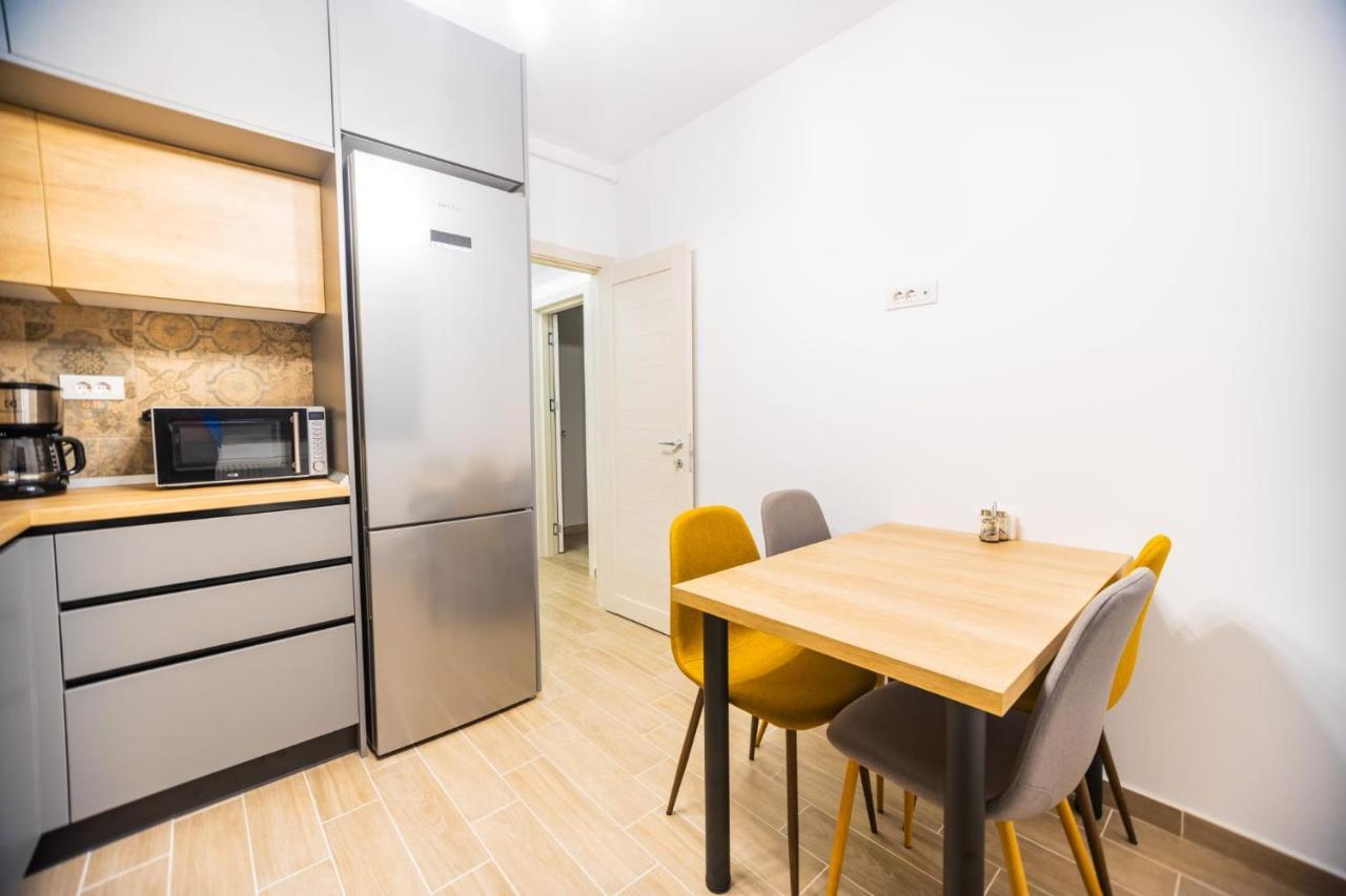 Brigitte Apartment Braşov Exterior foto